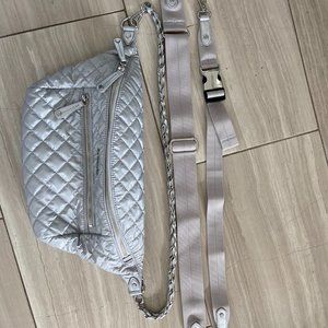 MZ Wallace Crosby Sling, oyster metallic (light silver)